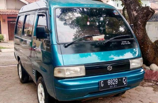 Kelebihan Dan Kekurangan Suzuki Carry Futura 1.3
