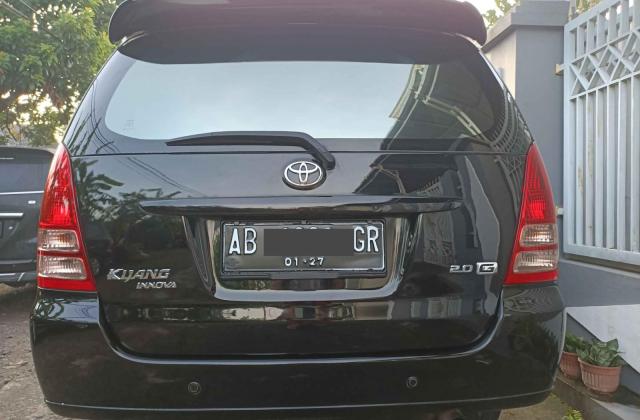 Harga Mobil Second Mazda 2 2010
