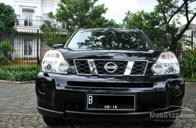 Harga Jual Mobil Nissan X Trail 2010 