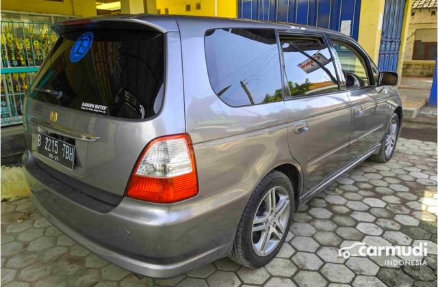 Kekurangan Honda Odyssey 2002 