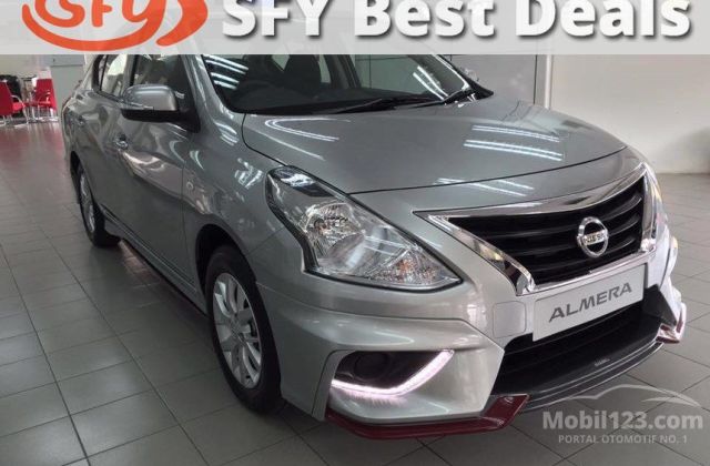 Gambar Mobil Nissan Almera 