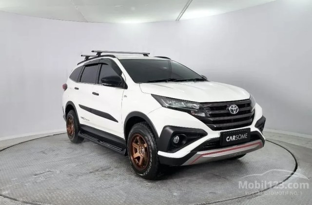 Modifikasi Mobil Toyota Rush 2019
