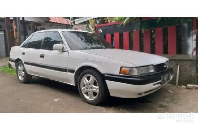 Harga Mobil Sedan Mazda 1990
