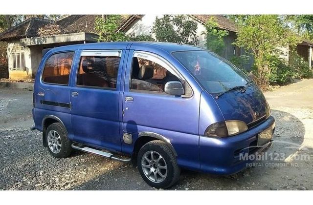 Spesifikasi Daihatsu Espass 1995 