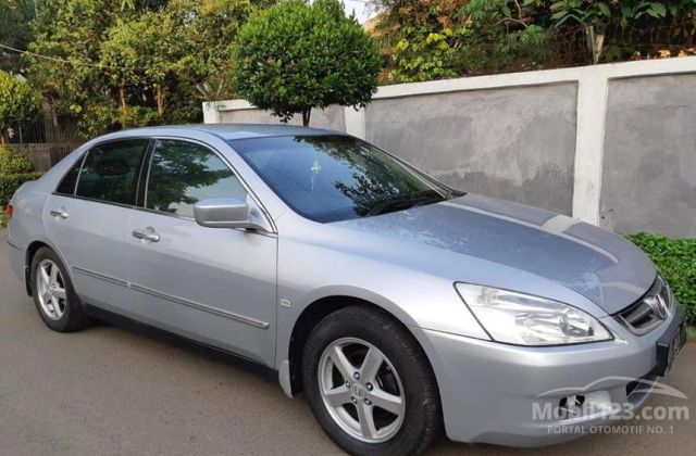 Kelebihan Dan Kekurangan Honda Accord 2004 