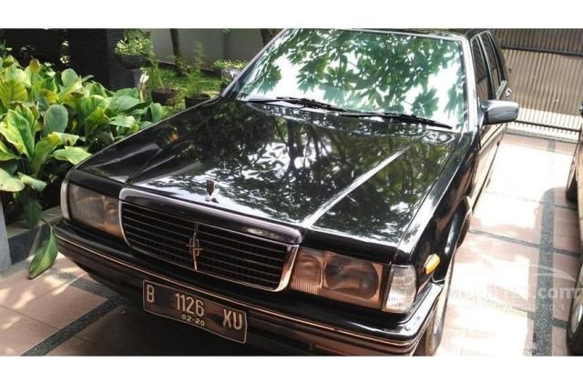 Kelebihan Dan Kekurangan Nissan Cedric
