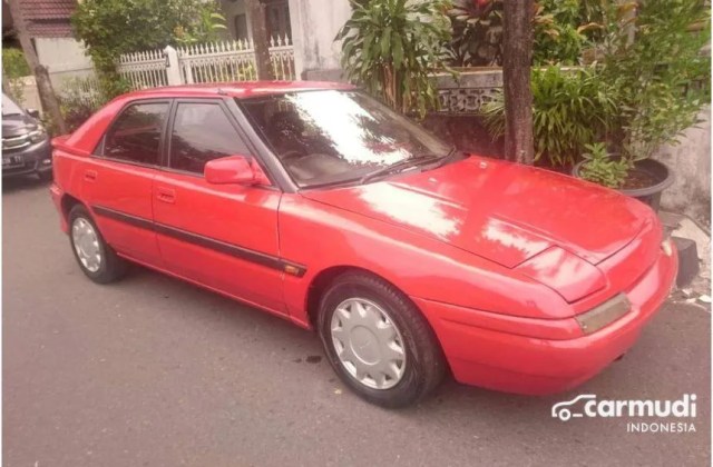 Harga Mobil Bekas Mazda 323
