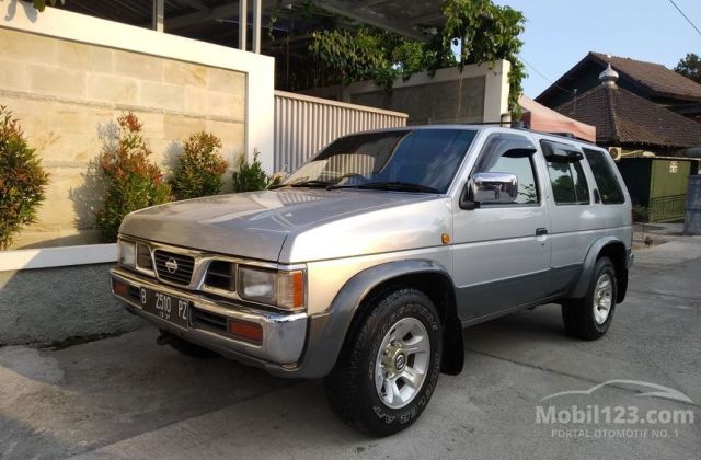 Harga Nissan Terrano Tahun 2000 