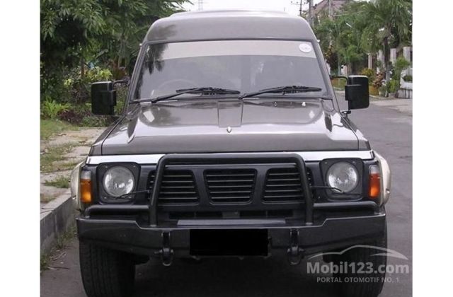 Jual Mobil Bekas Nissan Patrol Diesel 