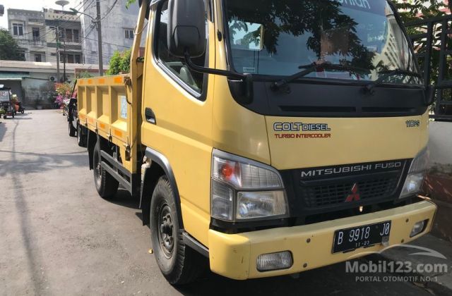 Harga Truk Mitsubishi Bekas 2013
