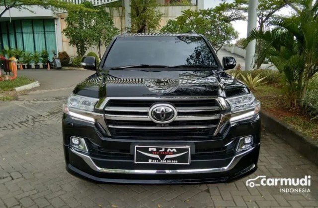 Toyota Land Cruiser Bekas Jakarta
