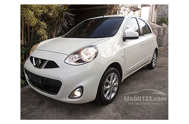 Harga Mobil Nissan March 2015 