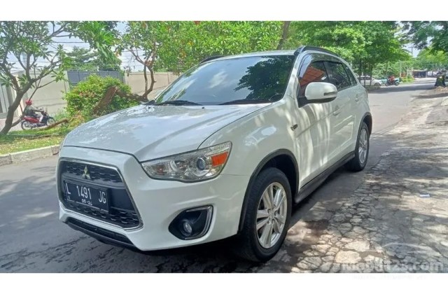Harga Mobil Mitsubishi Outlander Jawa Timur
