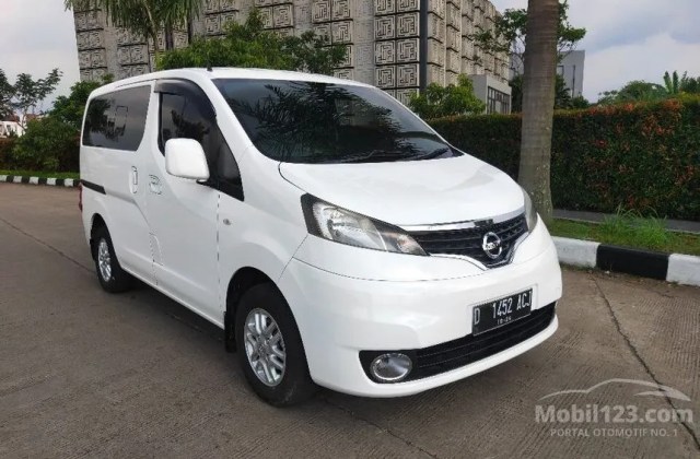 Harga Mobil Bekas Nissan Evalia Di Bandung 