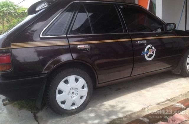 Harga Mobil Bekas Mazda 323 Tahun 1987
