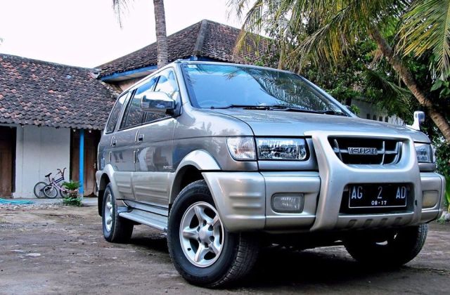 Kelebihan Isuzu Panther Turbo
