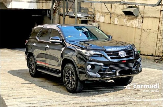 Toyota Fortuner Vrz 2017

