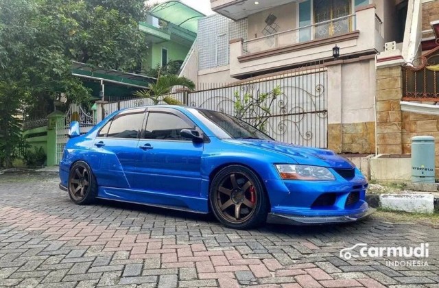 Mitsubishi Lancer Full Modifikasi
