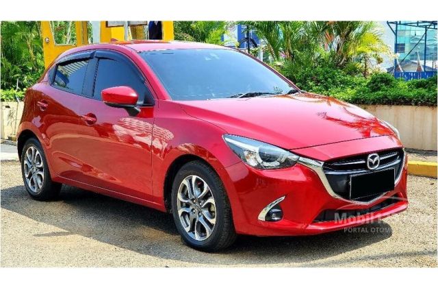 Pajak Mobil Mazda 2 Jakarta
