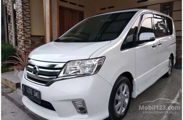 Harga Mobil Nissan Serena Highway Star 2013 