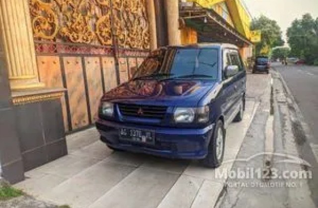 Kelebihan Dan Kekurangan Mitsubishi Kuda Bensin Pemakaian Tahun 2001
