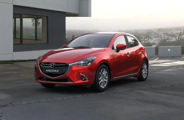 Spesifikasi Mobil Mazda 2 2015
