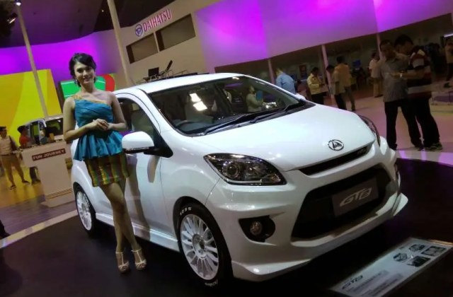 Daihatsu Ayla Full Modif 