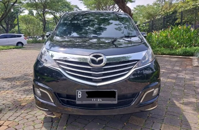 Mobil Bekas Mazda Biante 2015
