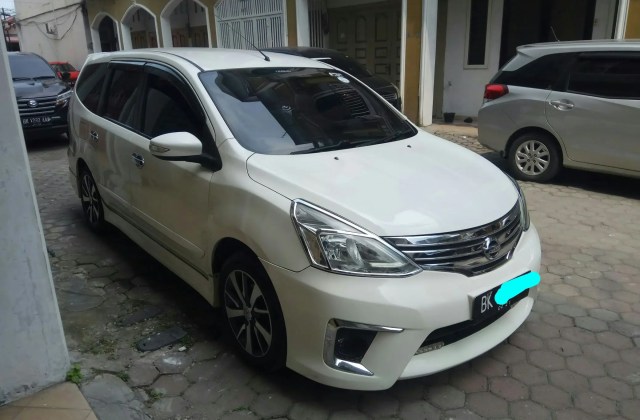 Harga Mobil Bekas Nissan Grand Livina Bandar Lampung 