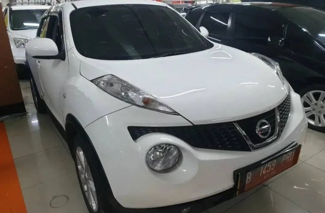 Mobil Bekas Nissan Juke Surabaya 