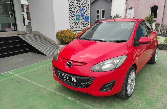 Harga Mobil Mazda 2 Di Samarinda
