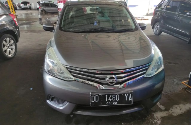 Mobil Nissan Bekas Makassar 