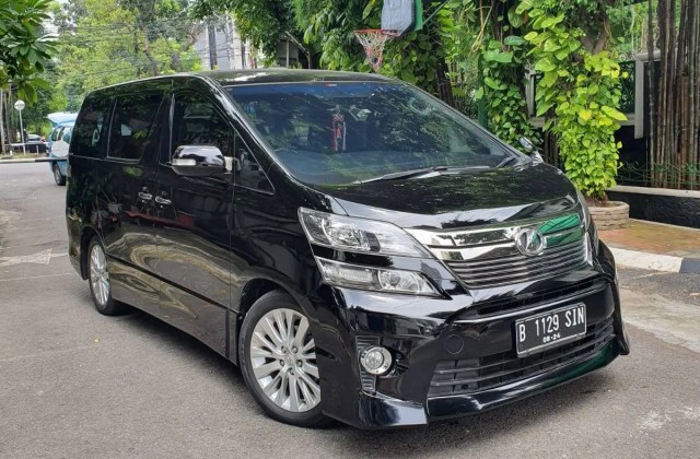 Harga Toyota Alphard Yang Terbaru
