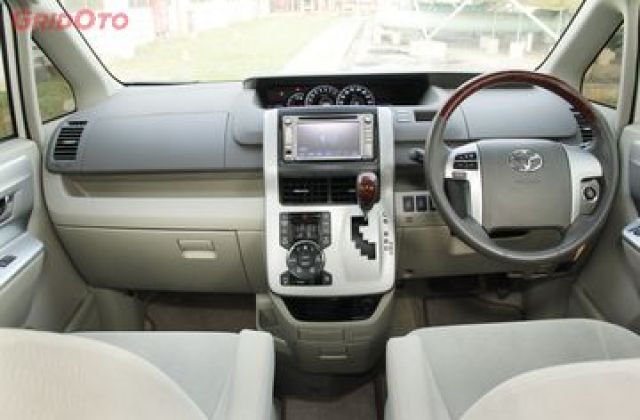 Spesifikasi Toyota Nav1
