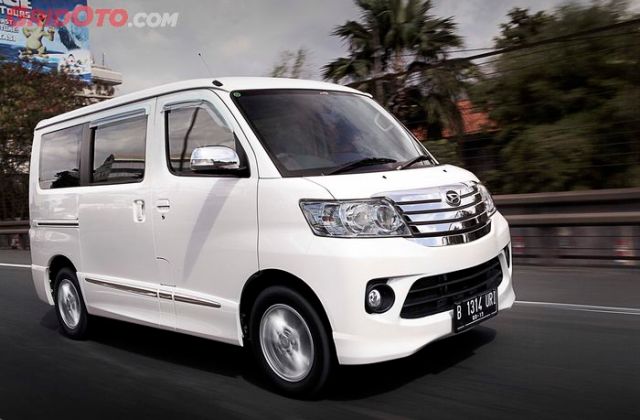 Harga Daihatsu Luxio Terbaru 