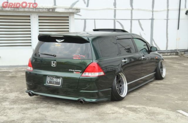 Modifikasi Honda Odyssey 2003 