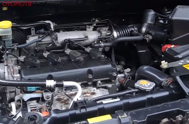 Komponen Engine Bay Avanza 2008 Sekitar Radiator
