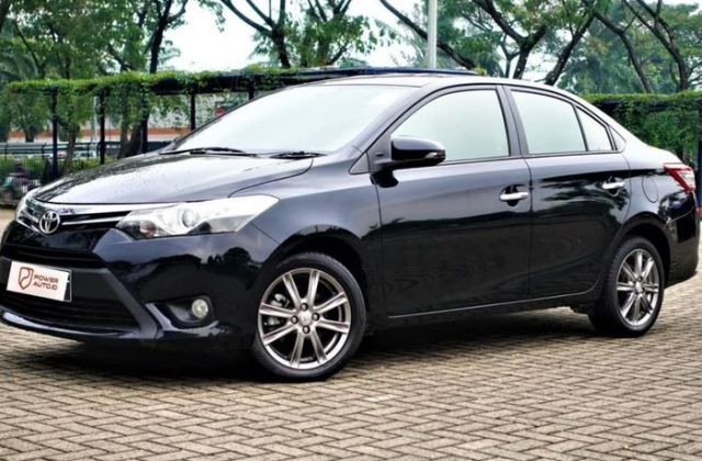 Mobil Honda Vios
