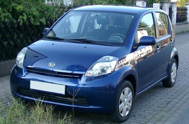 Harga Daihatsu Sirion Keluaran Pertama 