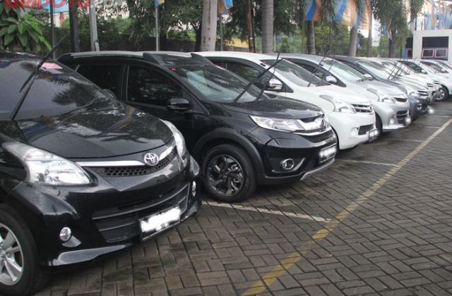 Cara Rental Mobil Lepas Kunci

