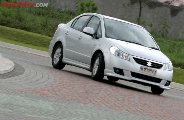Kekurangan Suzuki Neo Baleno 2008
