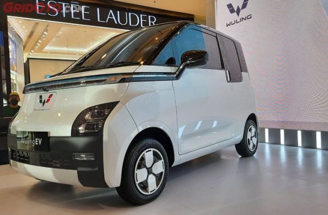 Mobil Wuling Ev
