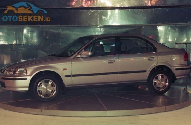 Oli Transmisi Honda Civic Ferio 