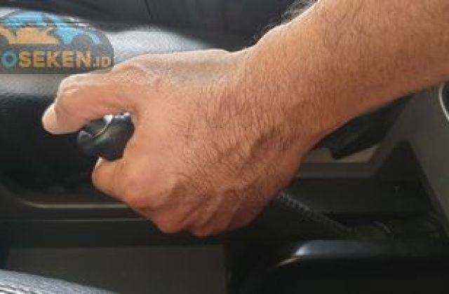 Rem Mobil Avanza Dalam

