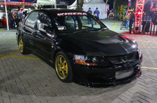 Harga Mitsubishi Lancer Evo 8
