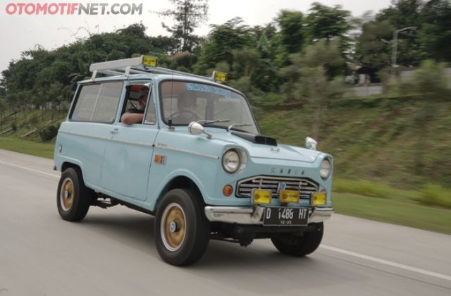 Jual Mobil Mazda B600

