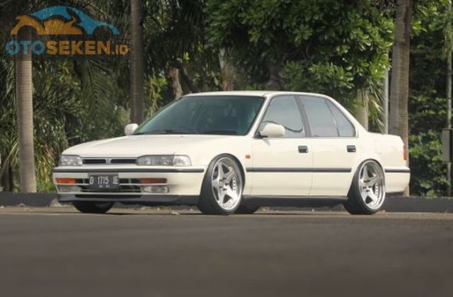 Honda Maestro Modifikasi Elegan
