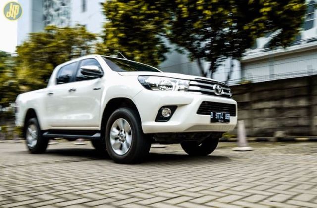Perawatan Toyota Hilux
