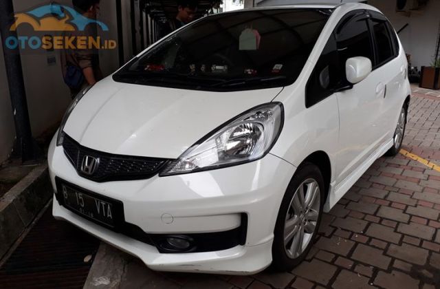Oli Honda Jazz 2013 