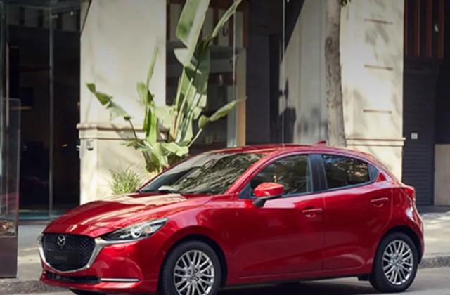 Mobil Mazda Demio

